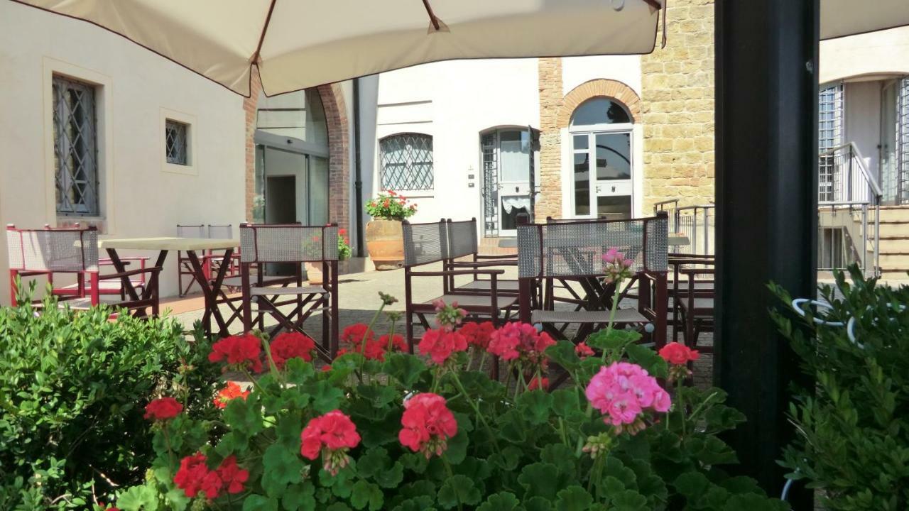 Appartamenti Ava E Tegrino Nell'Antica Dimora Di Fulignano San Gimignano Zewnętrze zdjęcie